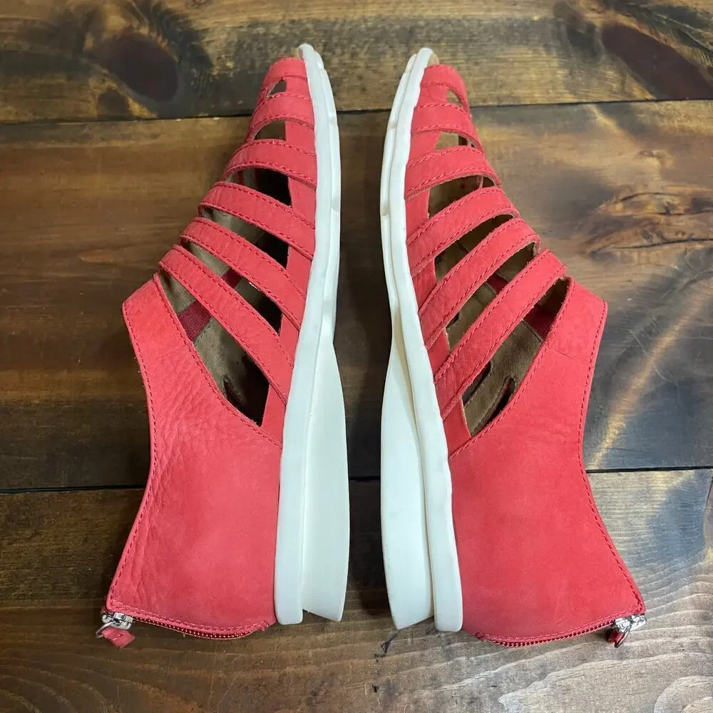 Comfortiva parker red